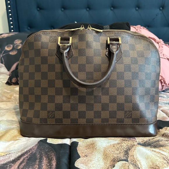 Louis Vuitton Damier Ebene Alma PM - Picture 4 of 16